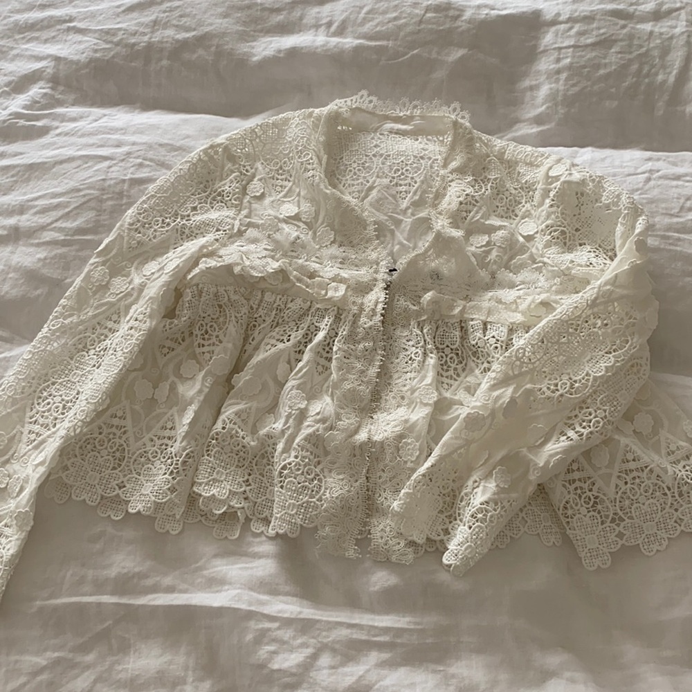 White lace top